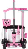 Casdon Henry & Hetty Spielzeug – Henry Putzwagen – Rosa Spielset im Hetty Design mit Mopp, Besen, Kehrschaufel und Zubehör – Kinder-Reinigungswagen-Set – Für Kinder ab 3 Jahren