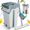 SWIPE PRO Wischmopp Set mit Eimer [ROLLENFUNKTION] – 2 Kammer-System – ABFLUSSVENTILE – einfache Auswringfunktion – 2 Stück waschbare Microfaserpads – für Jede Bodenart – Jetzt Bilder ansehen!