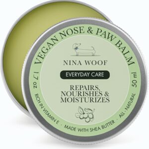Nina Woof Vegane Pfotenbalsam Hund – 100% natürliche Cremebutter & Wachs für Pfotenpflege Hund. Heilt, regeneriert & stärkt trockene, rissige & beschädigte Pfoten. Feuchtigkeitspflege & Schutz. 50 ml