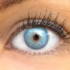 GLAMLENS Kontaktlinsen farbig ‚Capri Blue‘ ohne Stärke farbige blaue Monatslinsen weiche Linsen soft Hydrogel 2 Stück Farblinsen + Linsenbehälter 0.0 Dioptrien natürliche Farben Serie